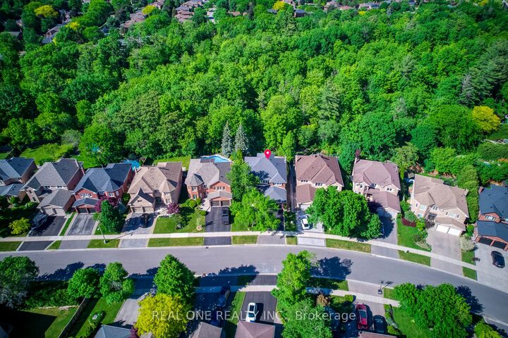 Property Photo: 1311 Blackburn Drive ON L6M 2N5