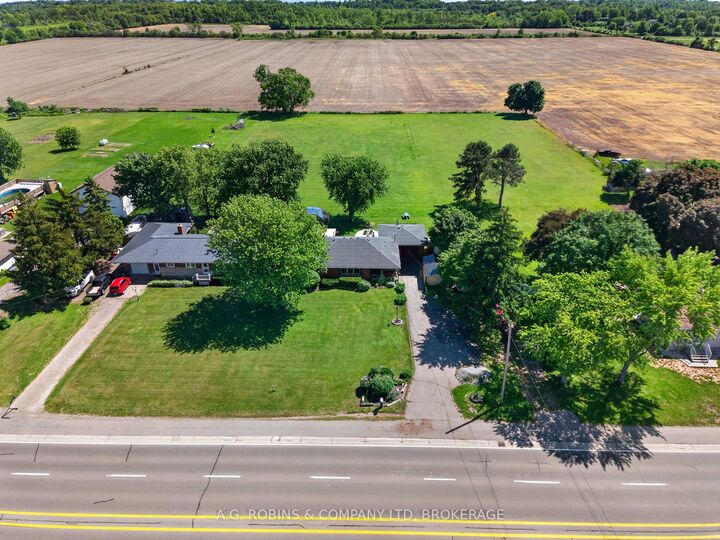 Property Photo: 3119 #3 Highway E ON L3K 5V3