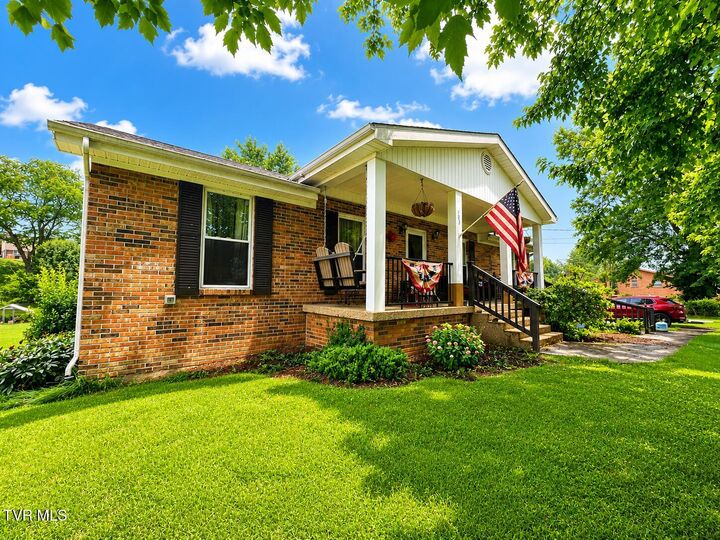 Property Photo:  103 Everhart Drive  TN 37745 