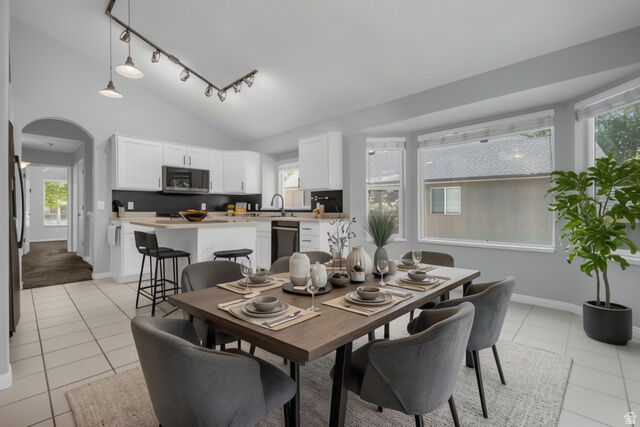 Property Photo: 281 E Regent Park Ct S UT 84047