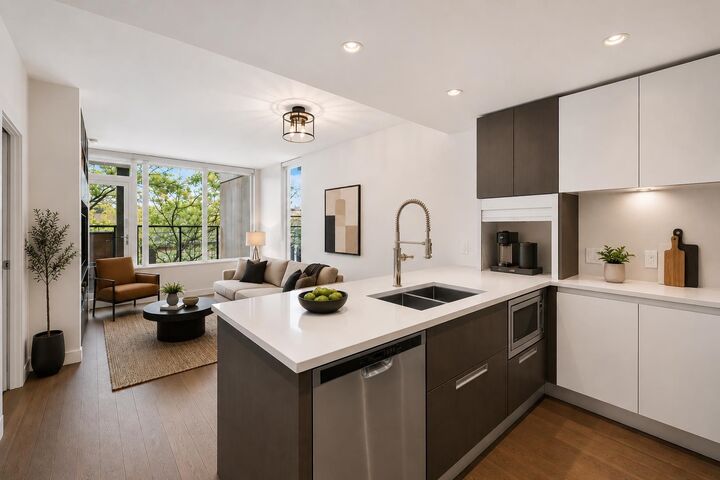 288 W 1st Avenue 217 — photo 1