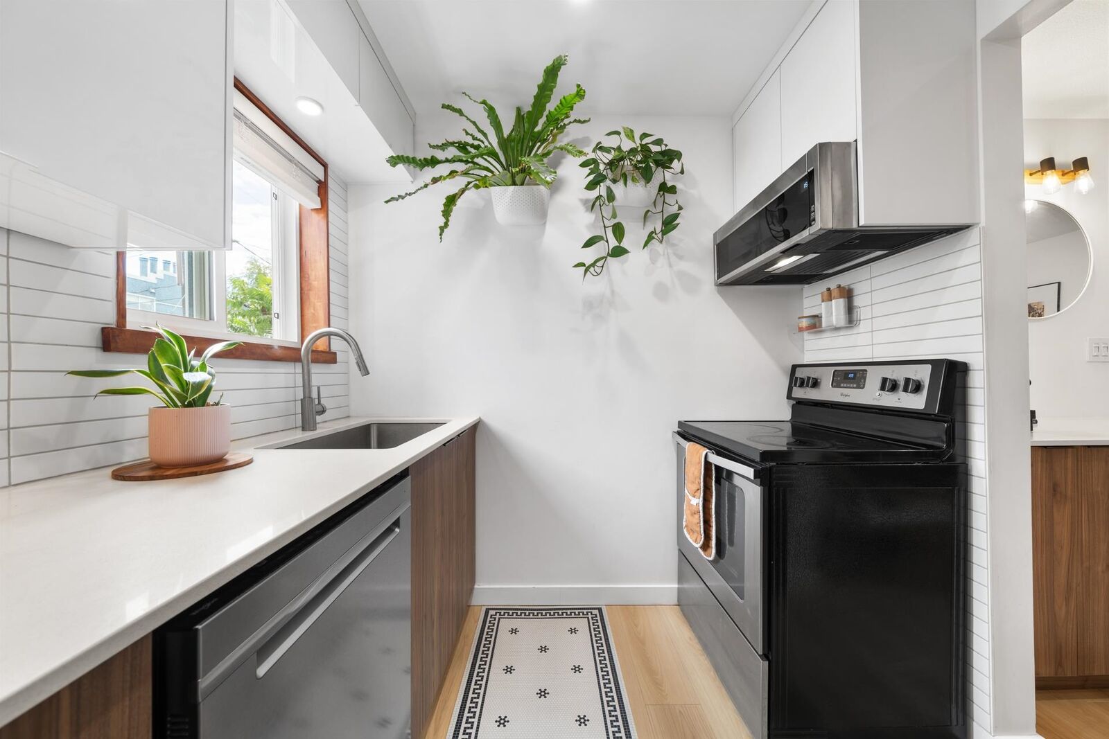 Property Photo:  2390 McGill Street 140  BC V5L 1C6 
