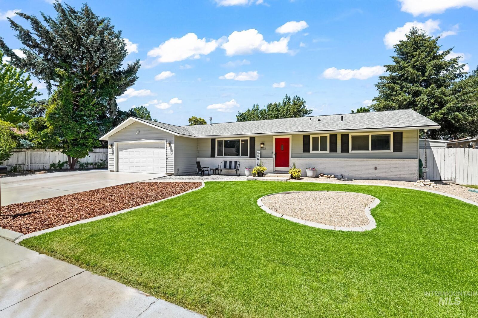 Property Photo:  3033 N Constantine St  ID 83704 