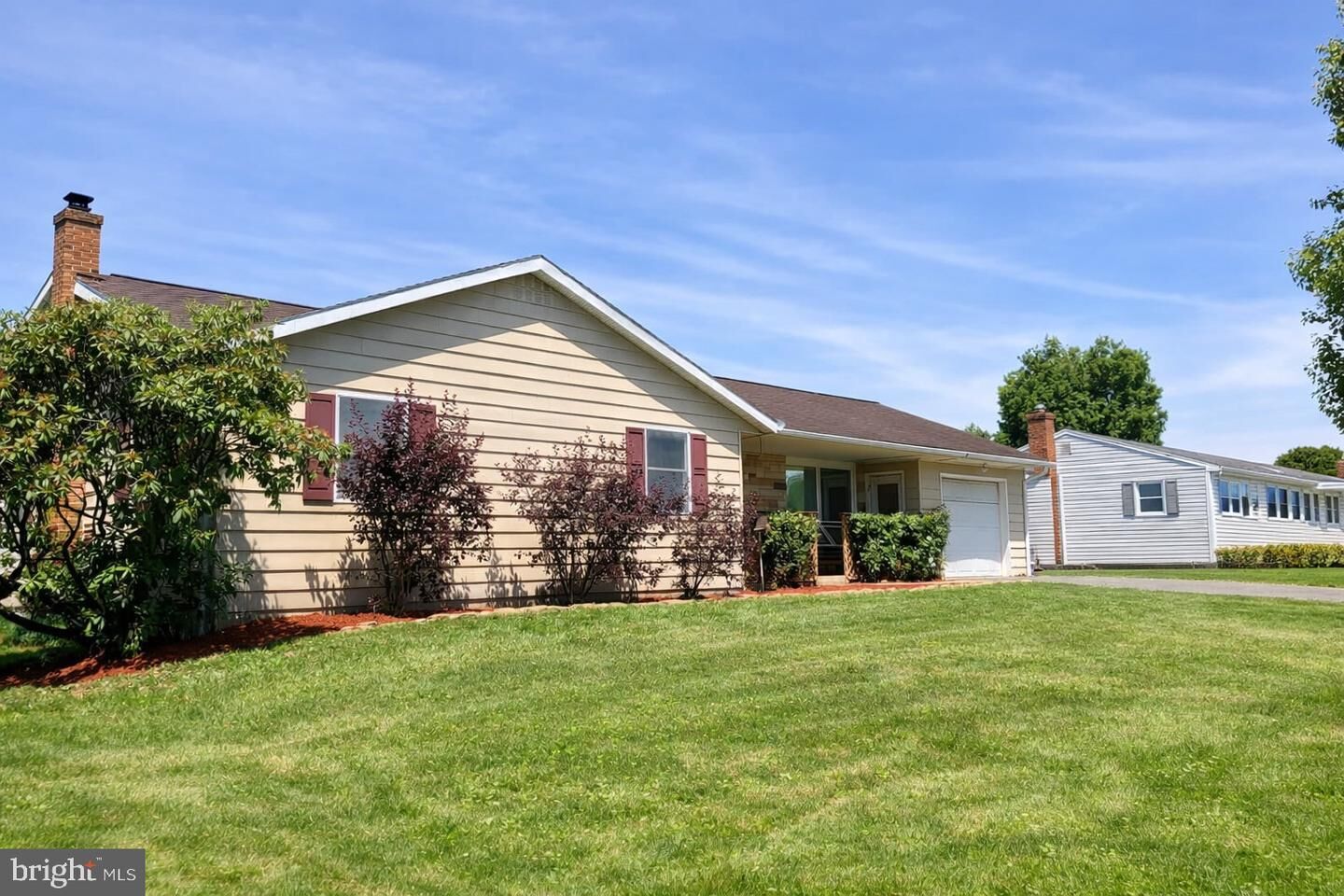 Property Photo:  101 Marlick Avenue  PA 17084 