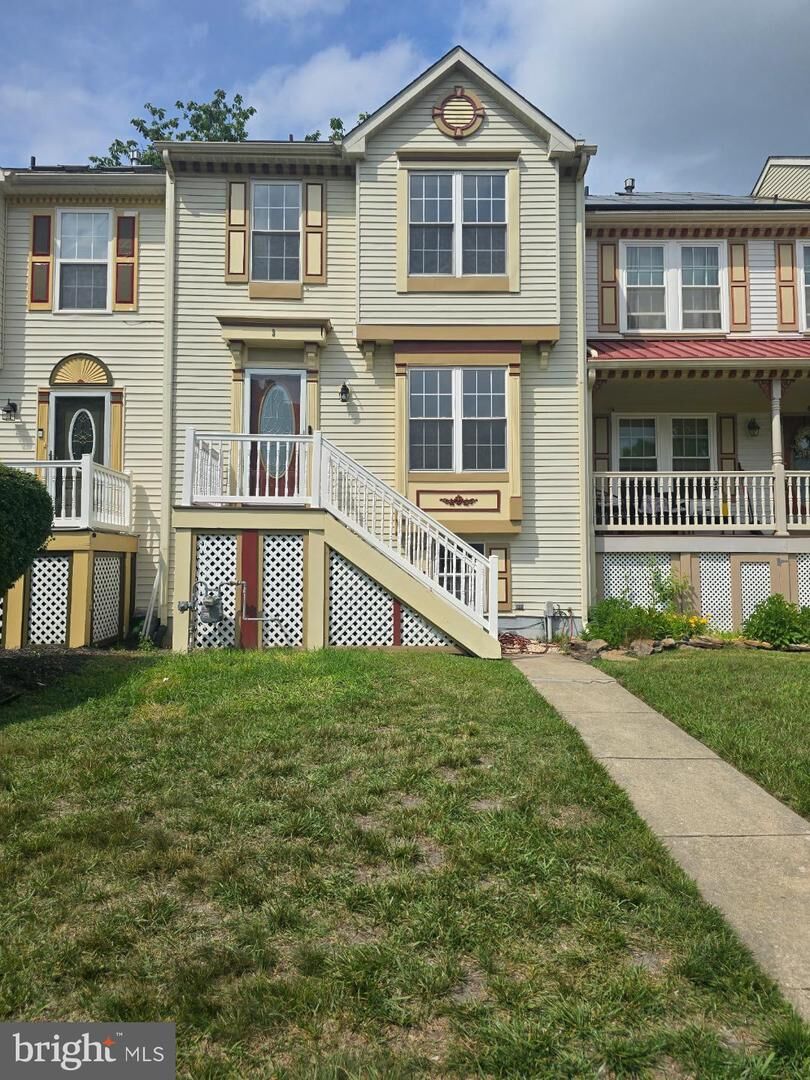 Property Photo:  3 Wagon Wheel Drive  NJ 08081 