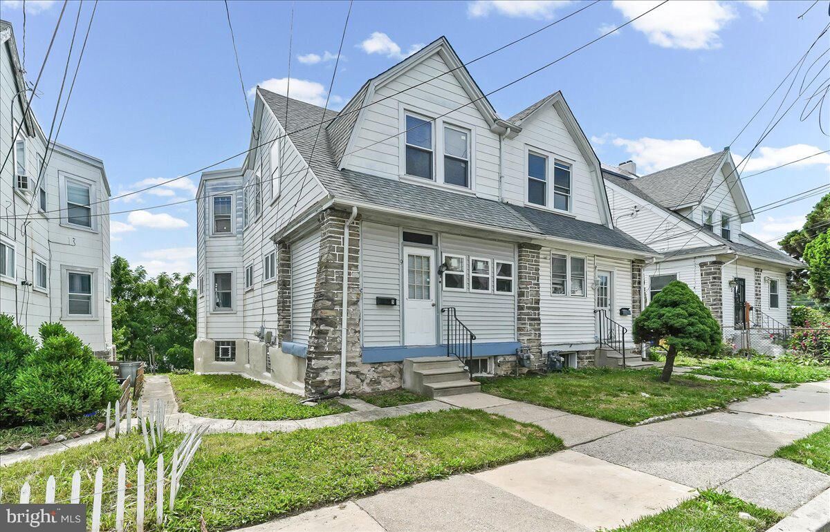 Property Photo:  9 Ardsley Road  PA 19082 