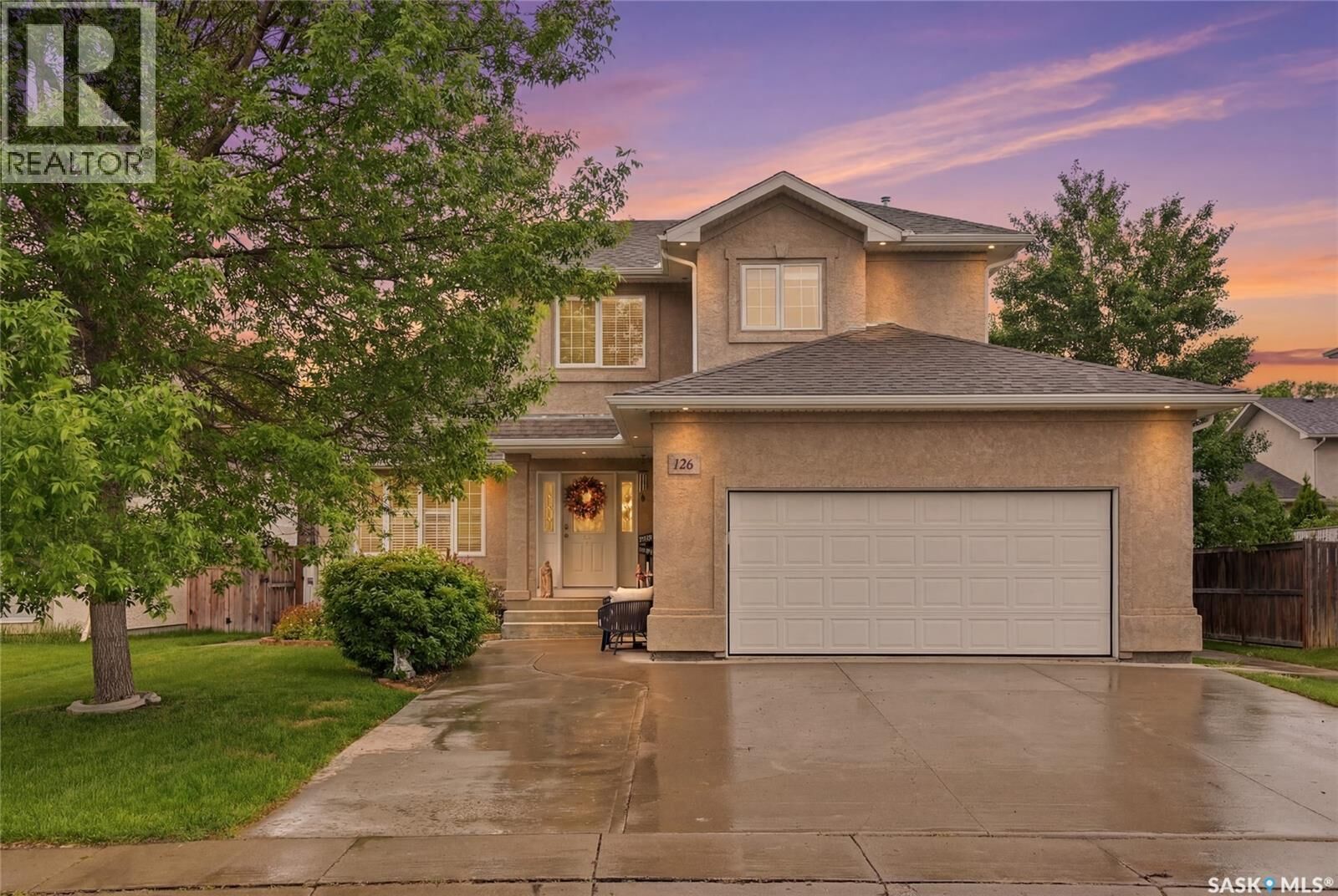 Property Photo: 126 Beechmont Crescent SK S7C 1C7