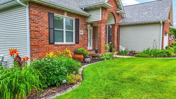 Property Photo:  4301 Montpelier Pl  MO 65203 