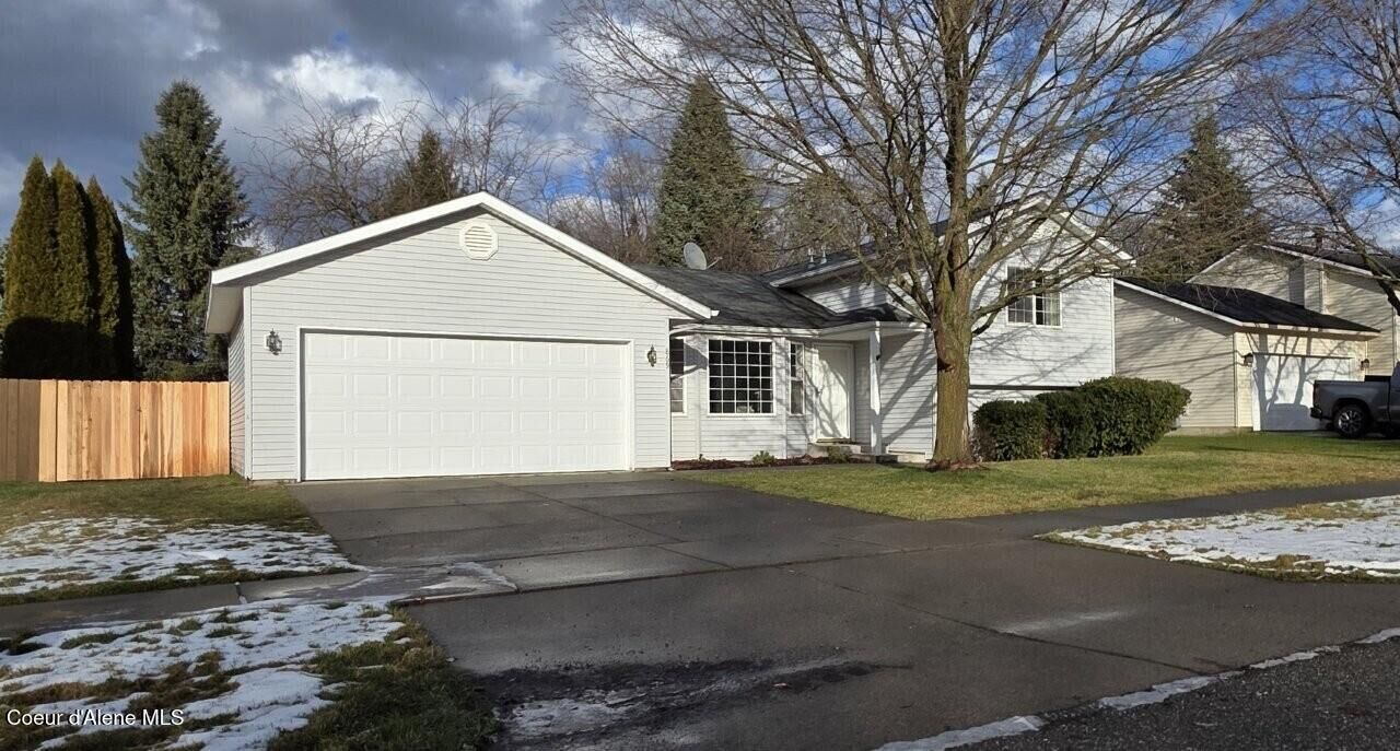 Property Photo:  869 W Mustang Ave  ID 83835 