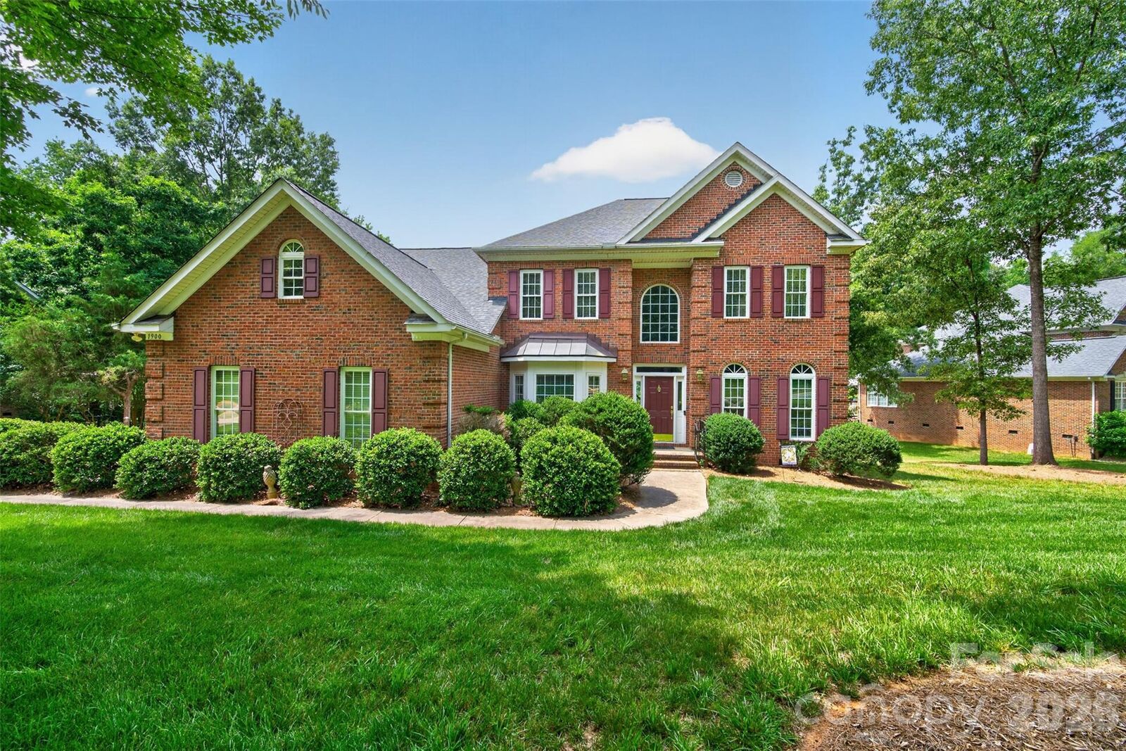 Property Photo:  1900 Crestgate Drive  NC 28173 