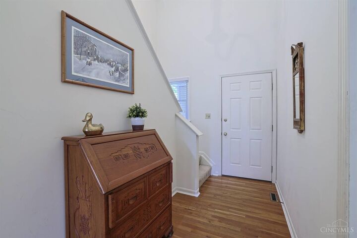 Property Photo: 5315 Eaglesview Court OH 45230