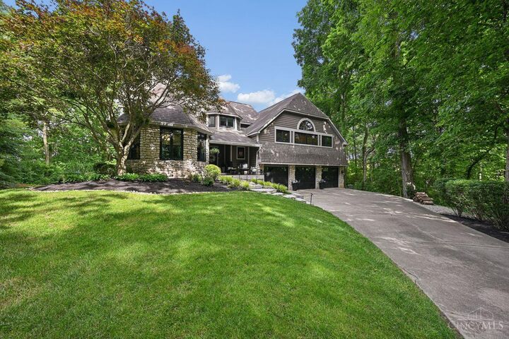 Property Photo:  2958 Wooded Vista Court  OH 45040 