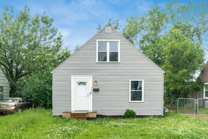 Property Photo:  1635 S Champion Avenue  OH 43207 