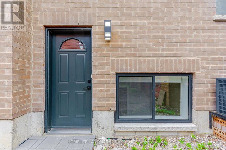 Property Photo: 146 Pitt Avenue Lower ON M1L 2R9