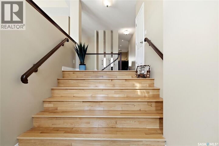 Property Photo:  4501 Bergamot Bay E  SK S4V 1M8 