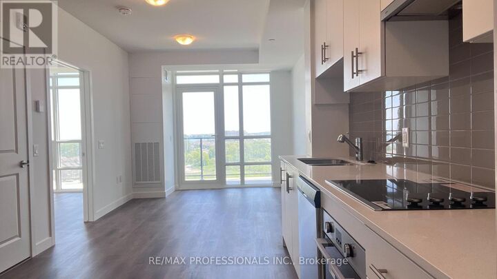 Property Photo:  461 Green Road 916  ON L8E 5B4 