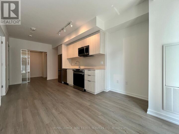 Property Photo: 50 Power Street 920 ON M5A 0V3