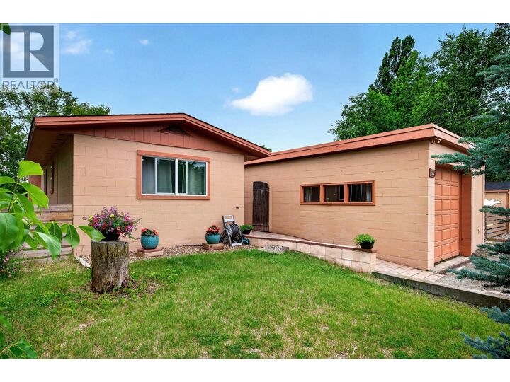 Property Photo:  649 Sicamore Drive  BC V2B 6R6 