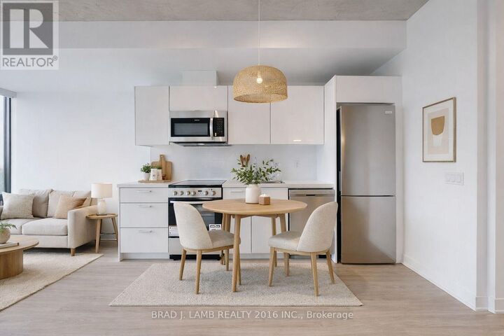 Property Photo:  284 King Street East 1901  ON M5A 1K4 