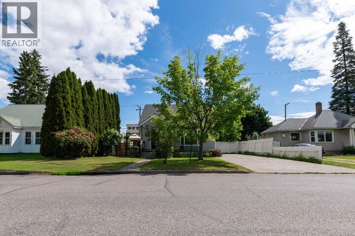 Property Photo: 1070 Burden Street BC V2M 2J2