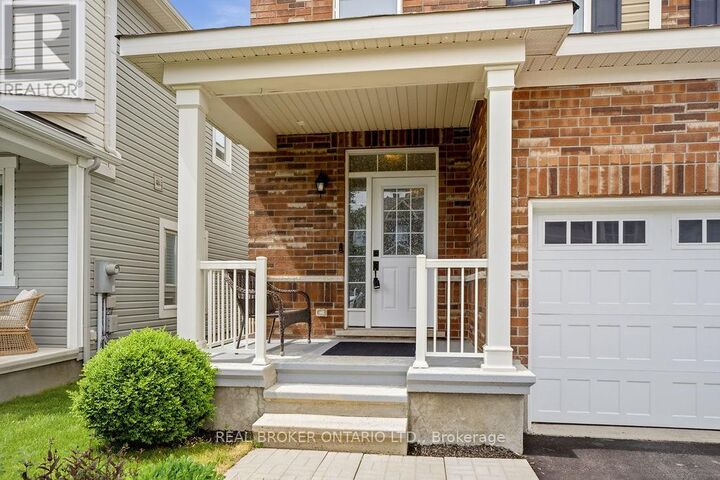 Property Photo:  984 Shimmerton Circle  ON K2M 0L4 
