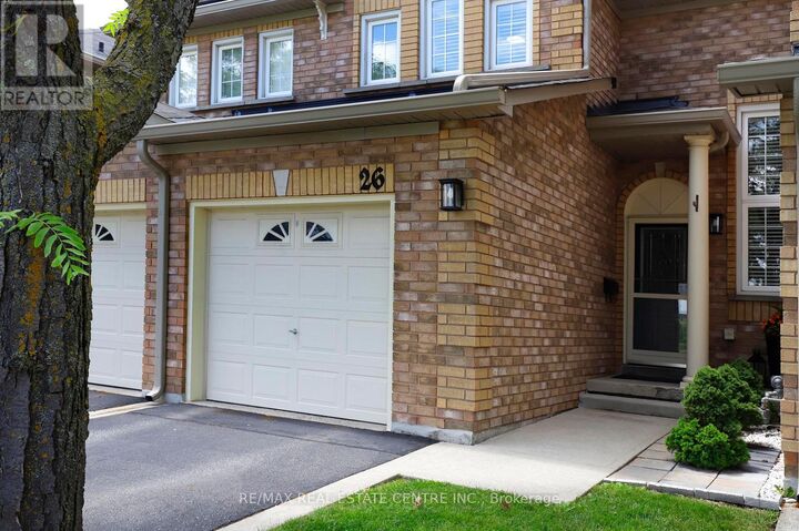 Property Photo:  2022 Atkinson Drive 26  ON L7M 4H6 