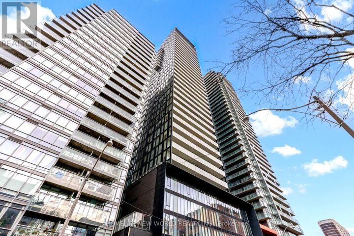 Property Photo: 28 Wellesley Street East 1606 ON M4Y 1G3