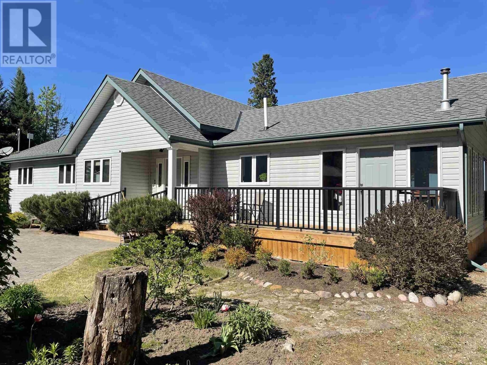 Property Photo: 2778 Canoe Point Rd ON P0R 1J0