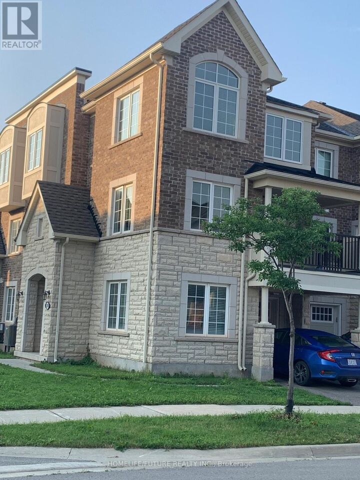 Property Photo: 208 Sarah Cline Drive ON L6M 0T8