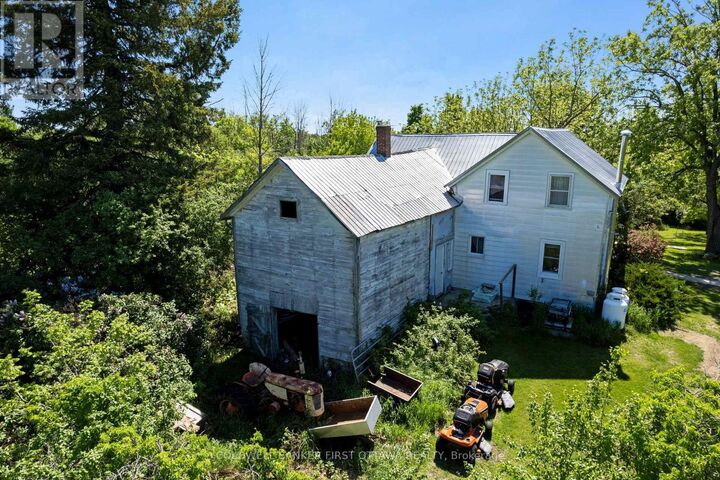 Property Photo:  400 Buttermilk Hill Road  ON K7H 3C3 