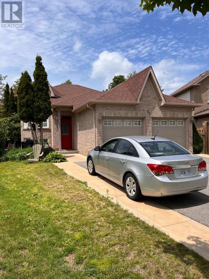 Property Photo:  173 Wessenger Drive  ON L4N 8N9 