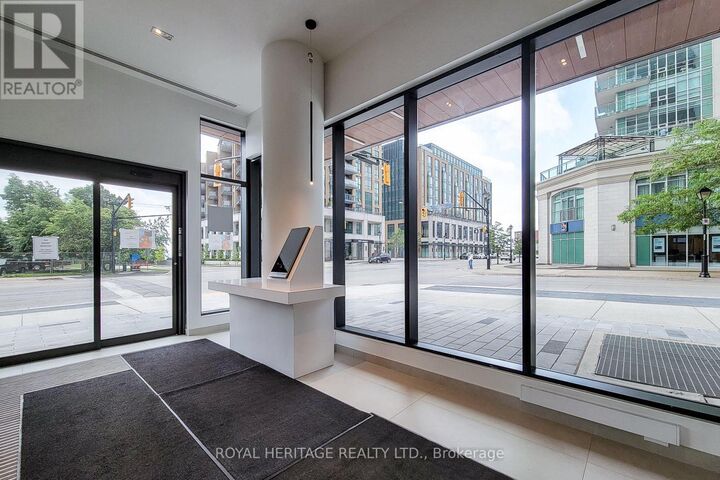 Property Photo:  2075 Lakeshore Road 2701  ON L7R 1E2 