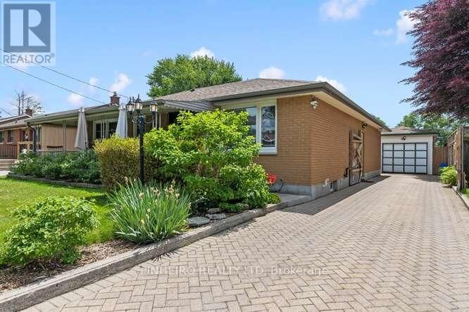 Property Photo: 1807 Sudbury Avenue ON N5W 2A4