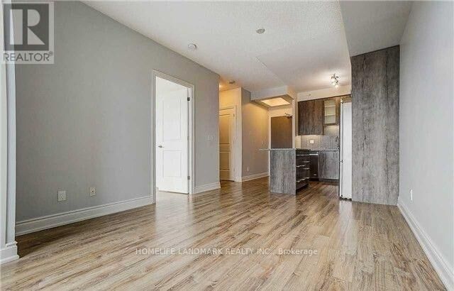 Property Photo:  9088 Yonge Street 1509  ON L4C 0Z1 