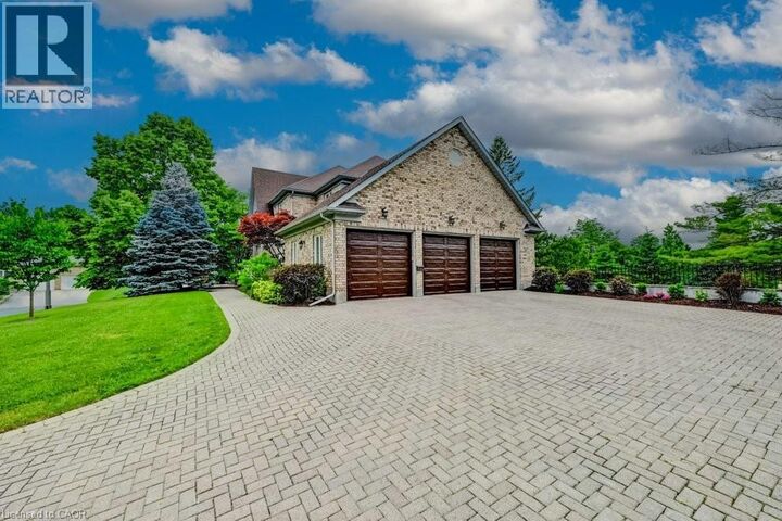 Property Photo: 336 Bushwood Court ON N2T 2E7