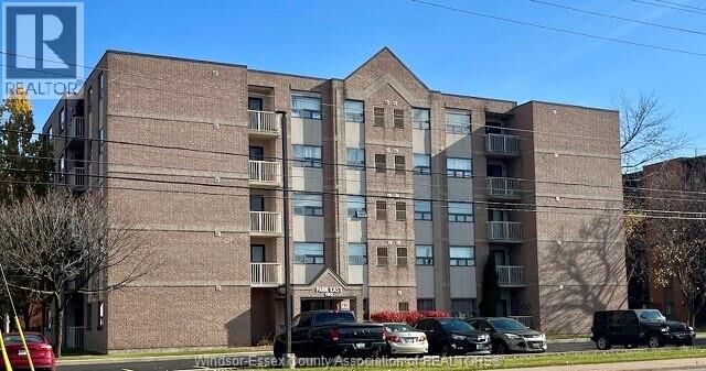 Property Photo: 1160 Lauzon 206 ON N8S 4T1