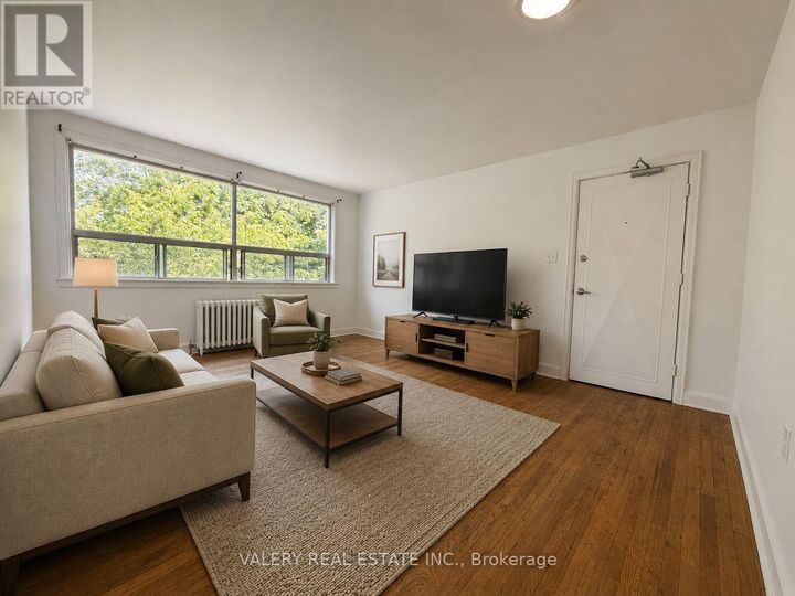 Property Photo:  236 Gordon Street 12  ON N1G 1X3 