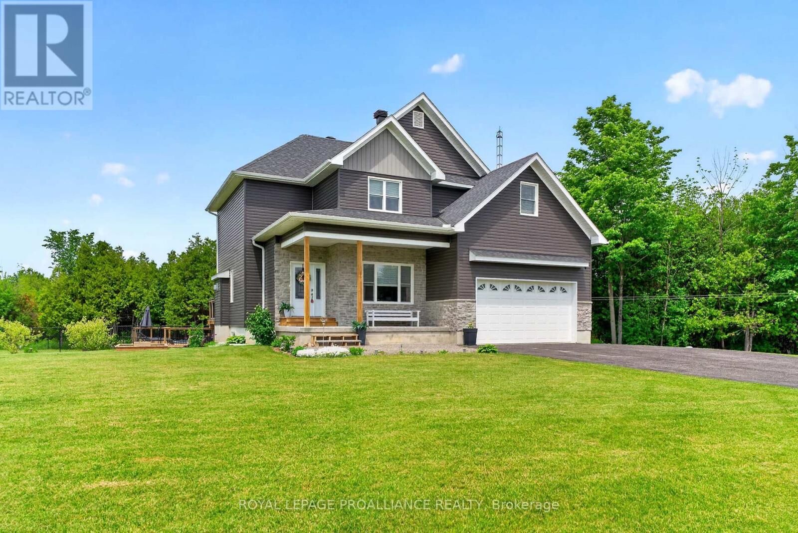 Property Photo:  7468 County Rd 21 Road  ON K0E 1X0 