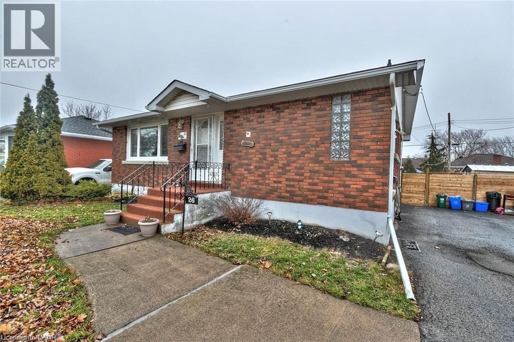 Property Photo:  26 Stewart Avenue Lower  ON L2V 2W7 