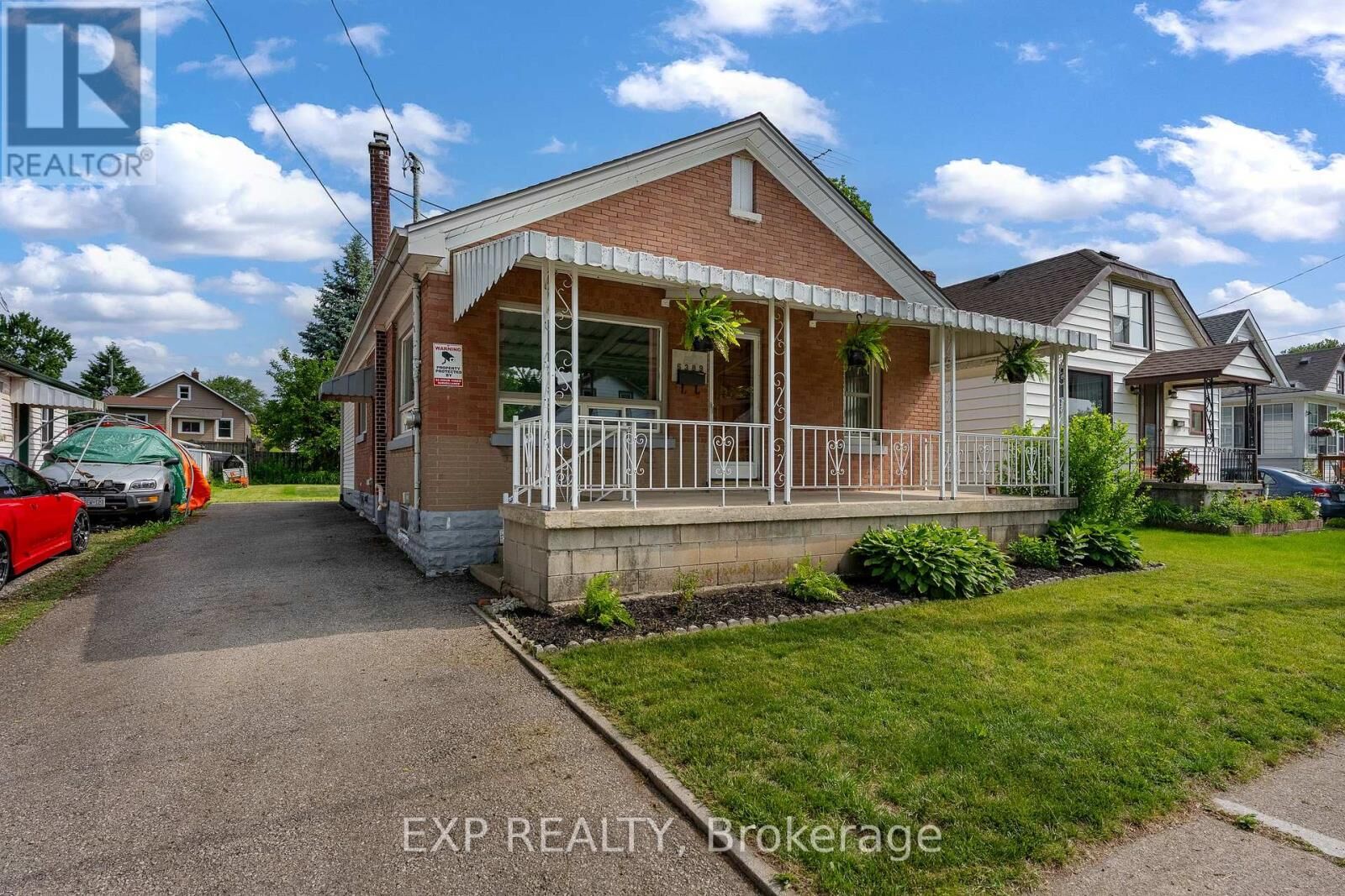 Property Photo:  6389 Monroe Street  ON L2G 2G9 