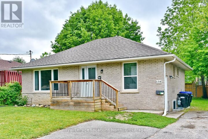 Property Photo:  638 Oak Street  ON L9Y 2Z8 