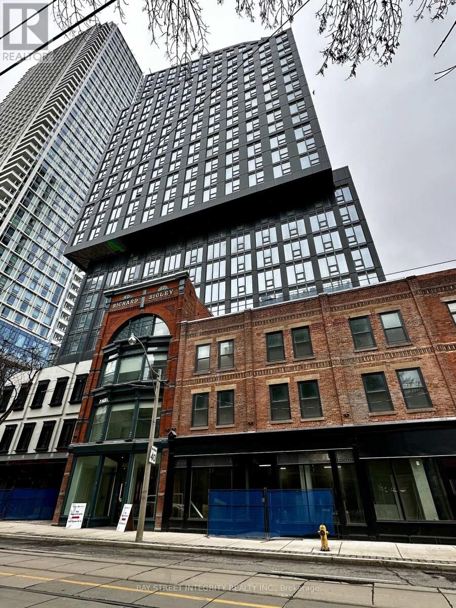 Property Photo:  100 Queen Street East 709  ON M5C 0B5 