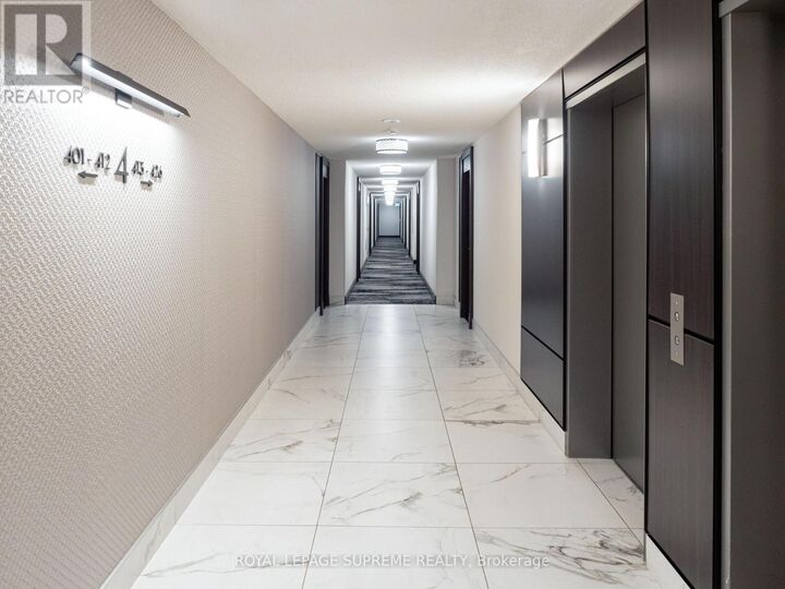Property Photo:  3 Ellesmere Street 408  ON L4B 4N2 