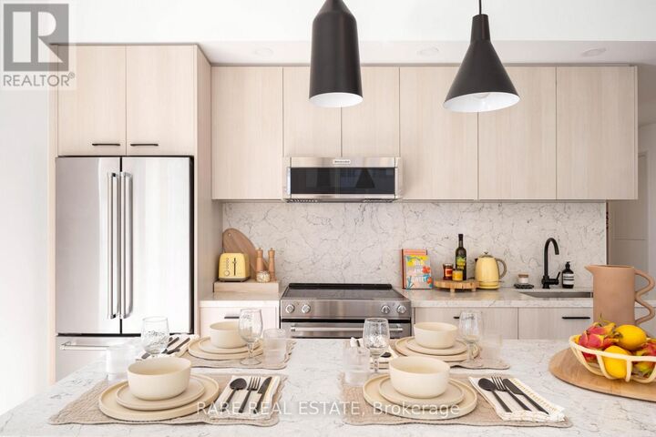 Property Photo:  25 Dalhousie Street 1209  ON M5B 2A7 