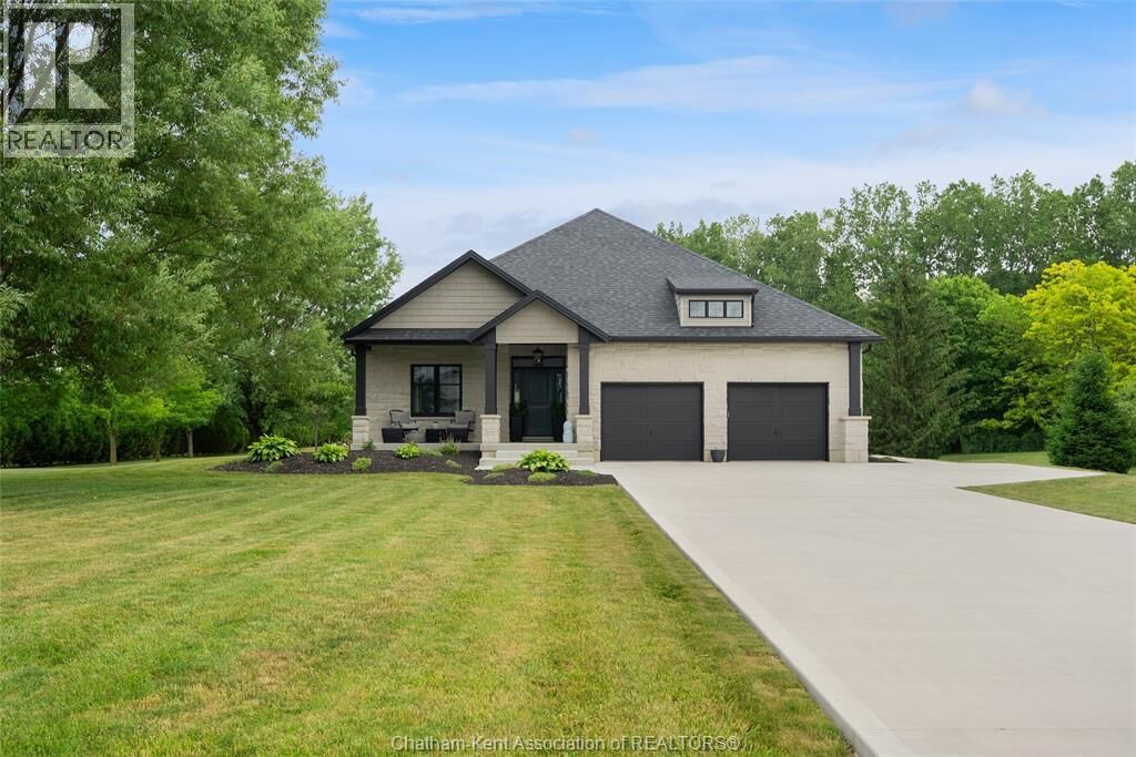 Property Photo: 21267 Adams Crescent ON N7M 5J3