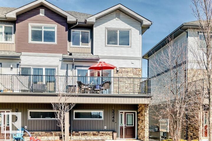 Property Photo:  3346 15A Avenue NW  AB T6T 0Y1 