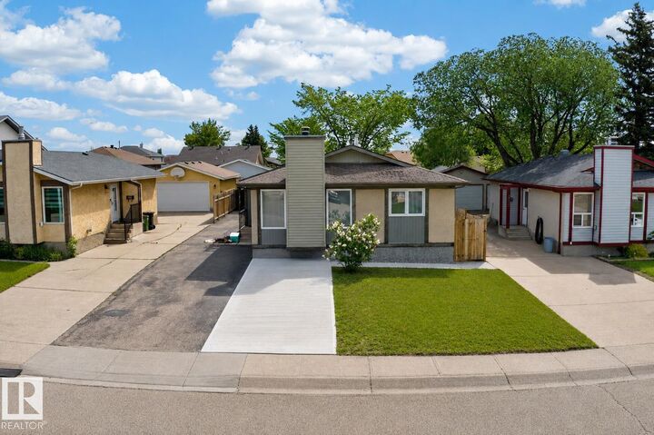 Property Photo: 15115 22 Street NW AB T5Y 2A4