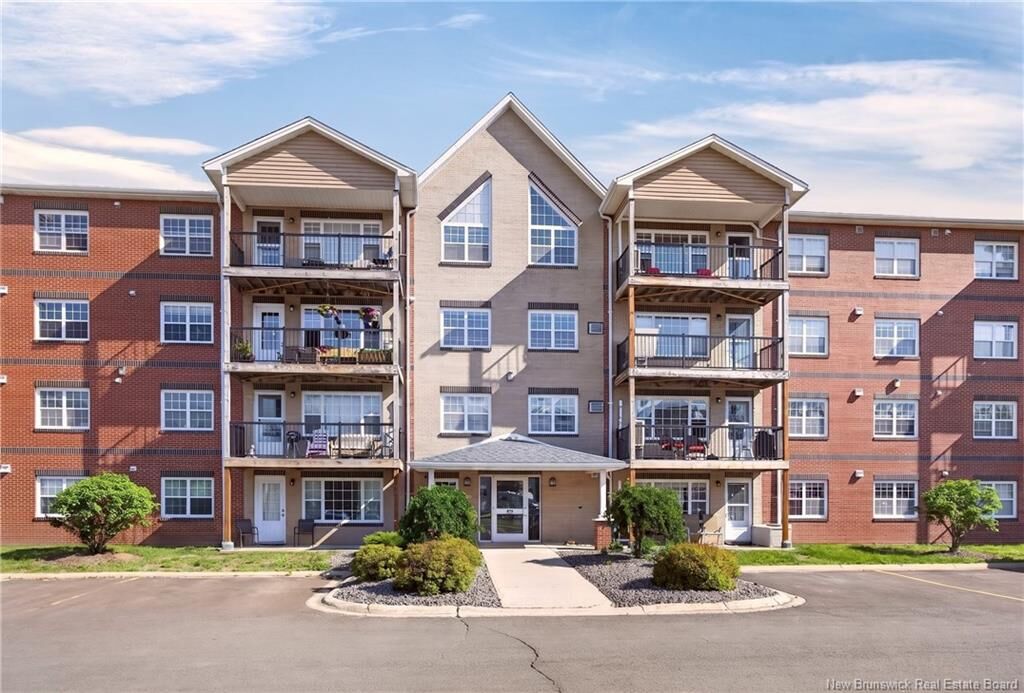 Property Photo:  65 Brayson Boulevard 204  NB E2V 0J2 