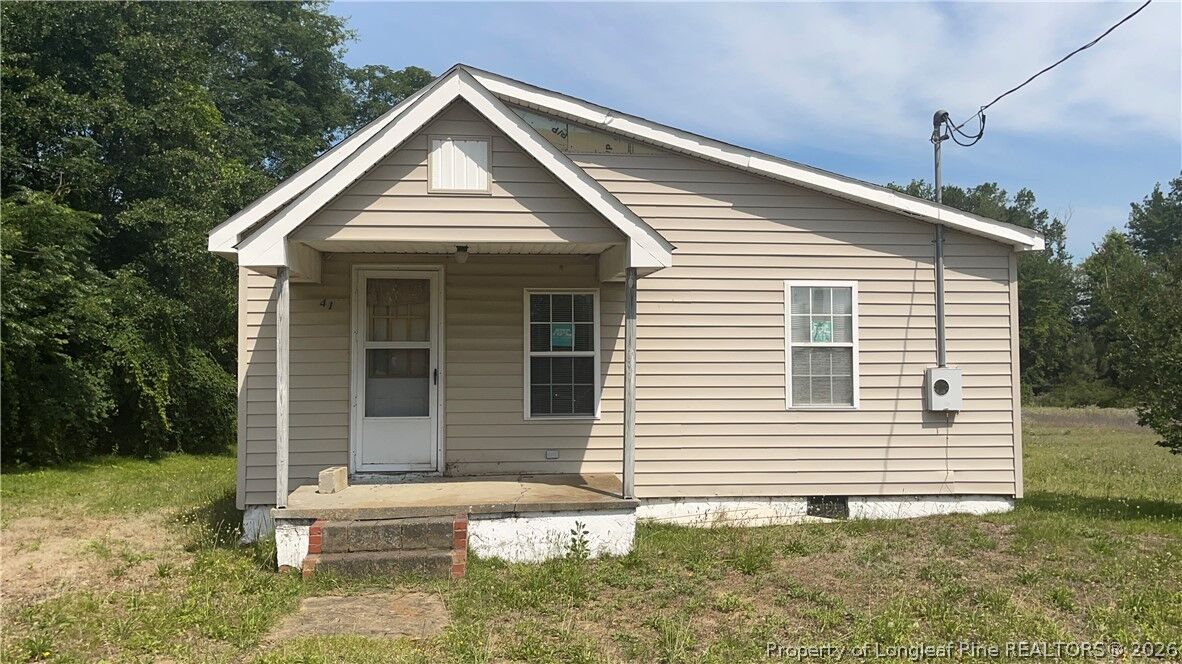 Property Photo:  7441 3rd Street  NC 28395 