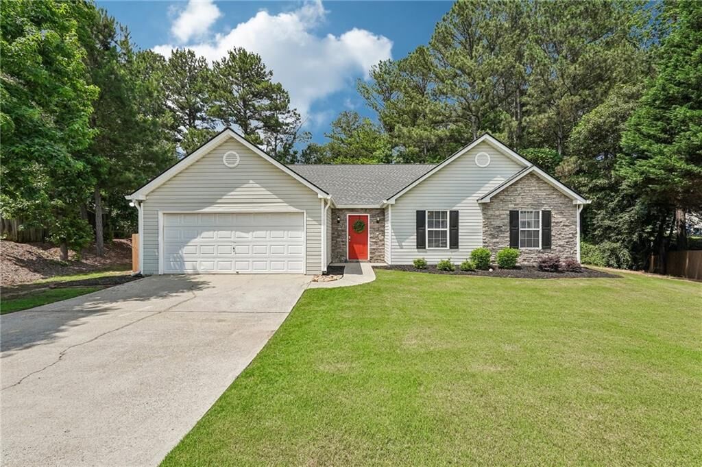 Property Photo:  2782 Wilding Green Lane  GA 30019 